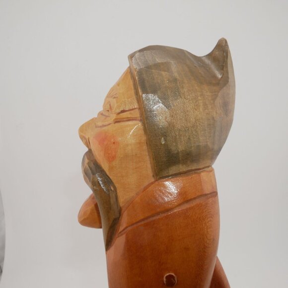 Vintage Hand-Carved Wooden Nutcracker Black Forest Folk Art Hand Crafted - Picture 5 of 10